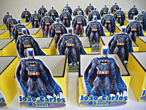 Centro de Mesa em MDF do Batman - MaNa Brindes