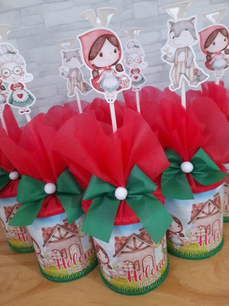 Centro de Mesa da Chapeuzinho Vermelho