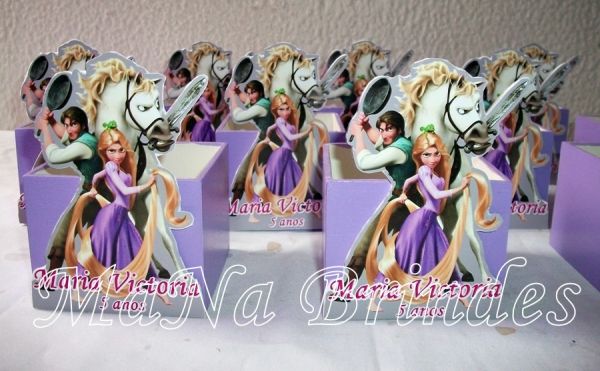 Centro de Mesa em MDF da Rapunzel