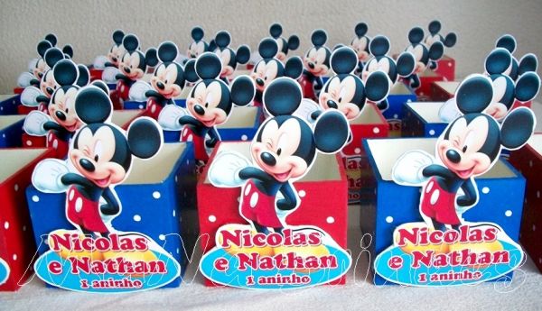 Centro de Mesa em MDF do Mickey